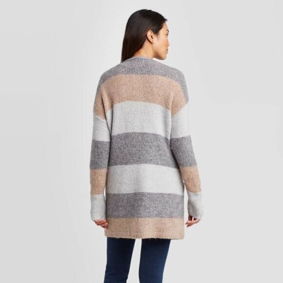 ✨HP✨Striped Long Sleeve With Pockets Cardigan✨ - Picture 2 of 3